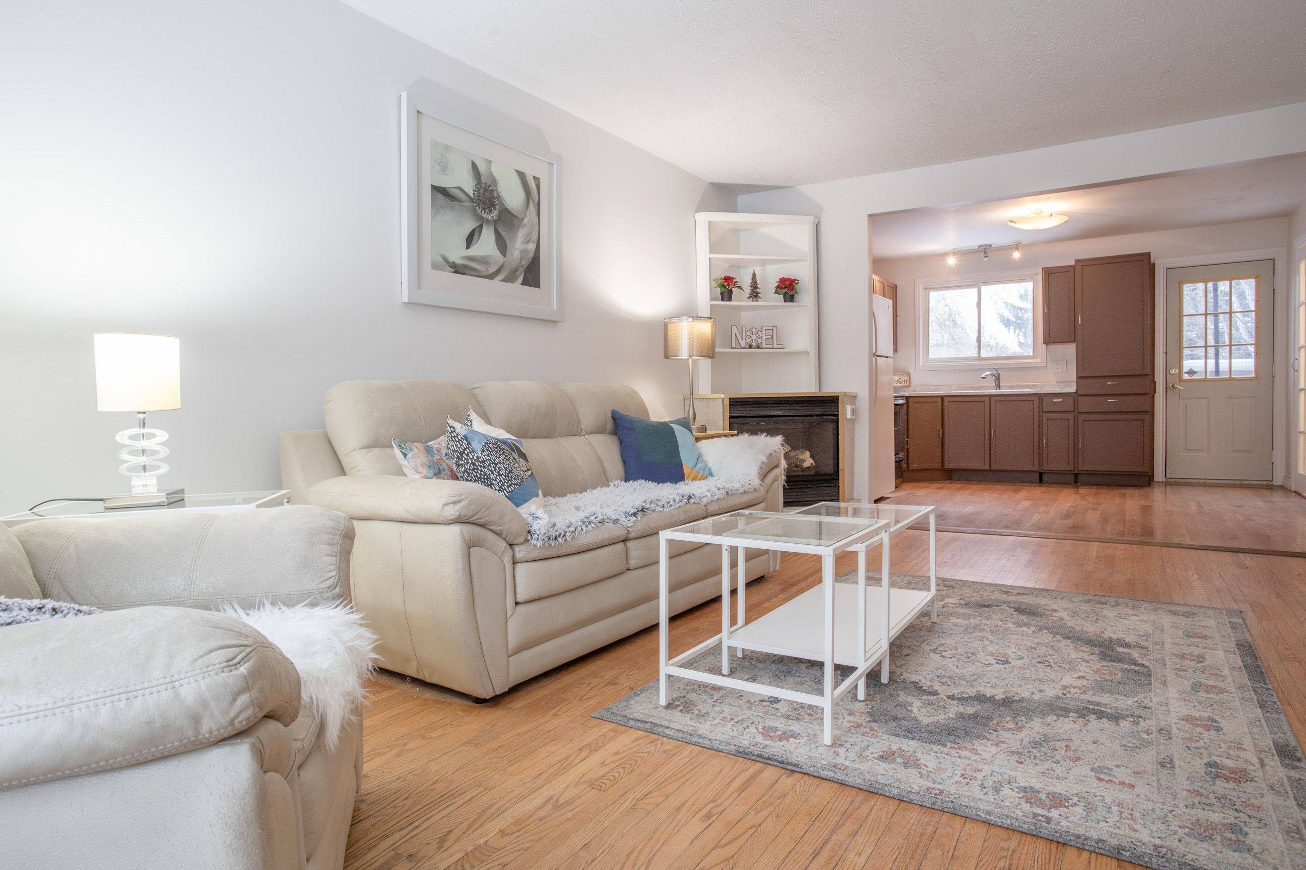 Oshawa, ON L1J 6E6,118 Capreol CT