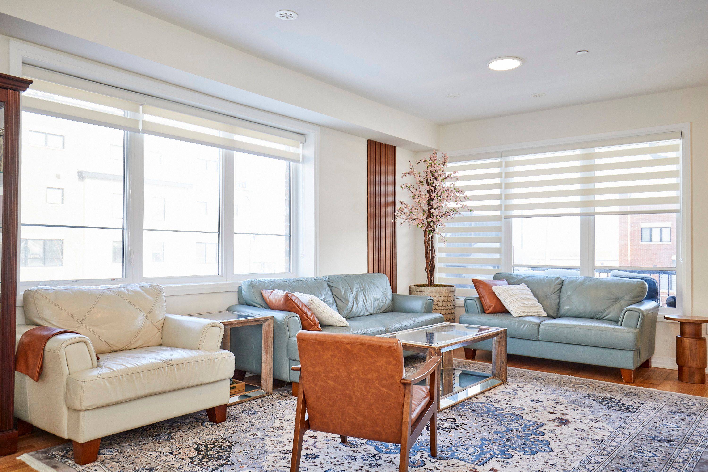 Bradford West Gwillimbury, ON L3Z 4M3,70 Baynes WAY #8