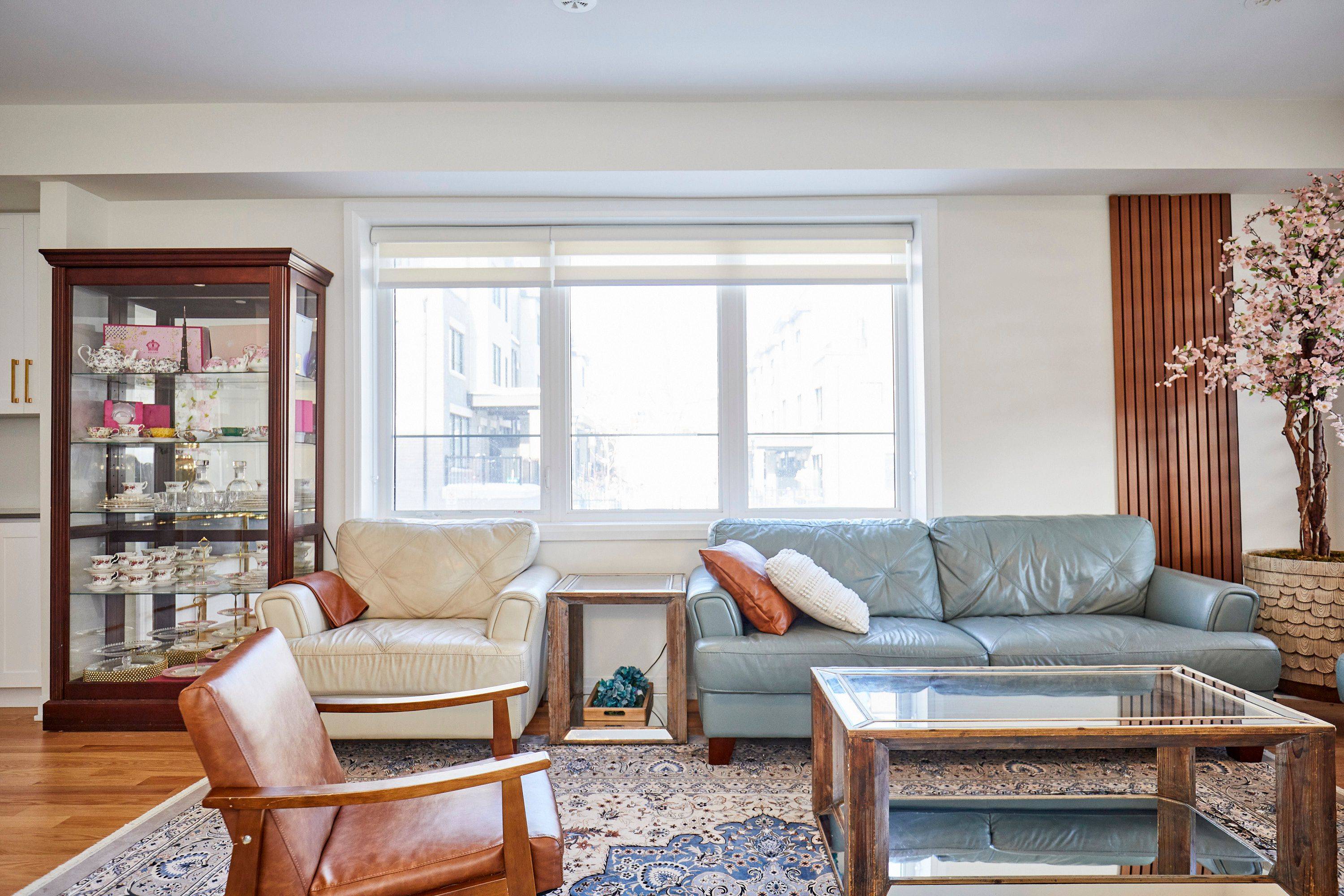 Bradford West Gwillimbury, ON L3Z 4M3,70 Baynes WAY #8