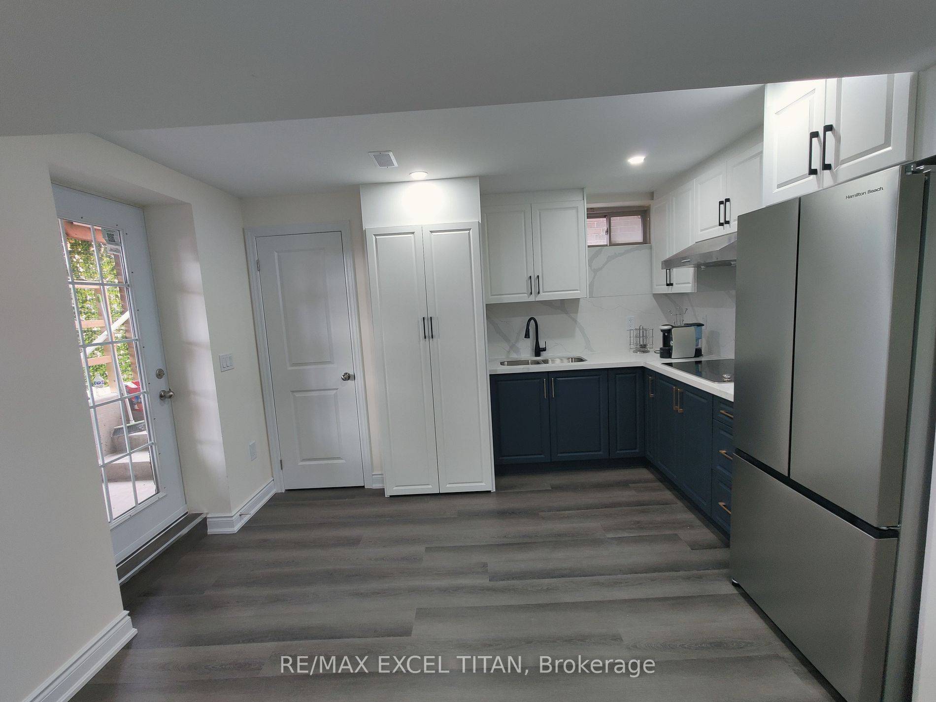 Vaughan, ON L4H 4L8,460 Mactier DR