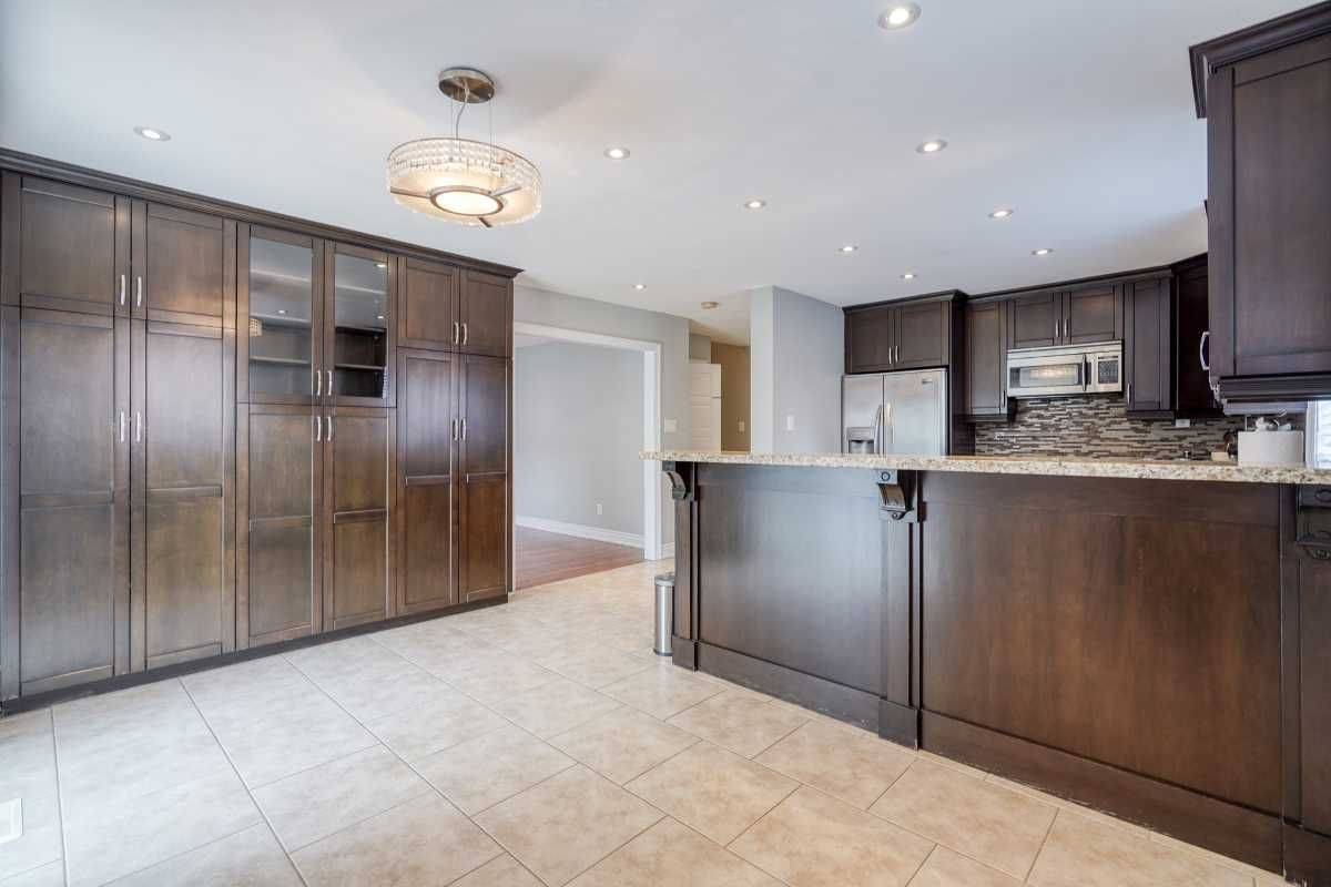 Mississauga, ON L4Z 2W8,4679 Owl CIR