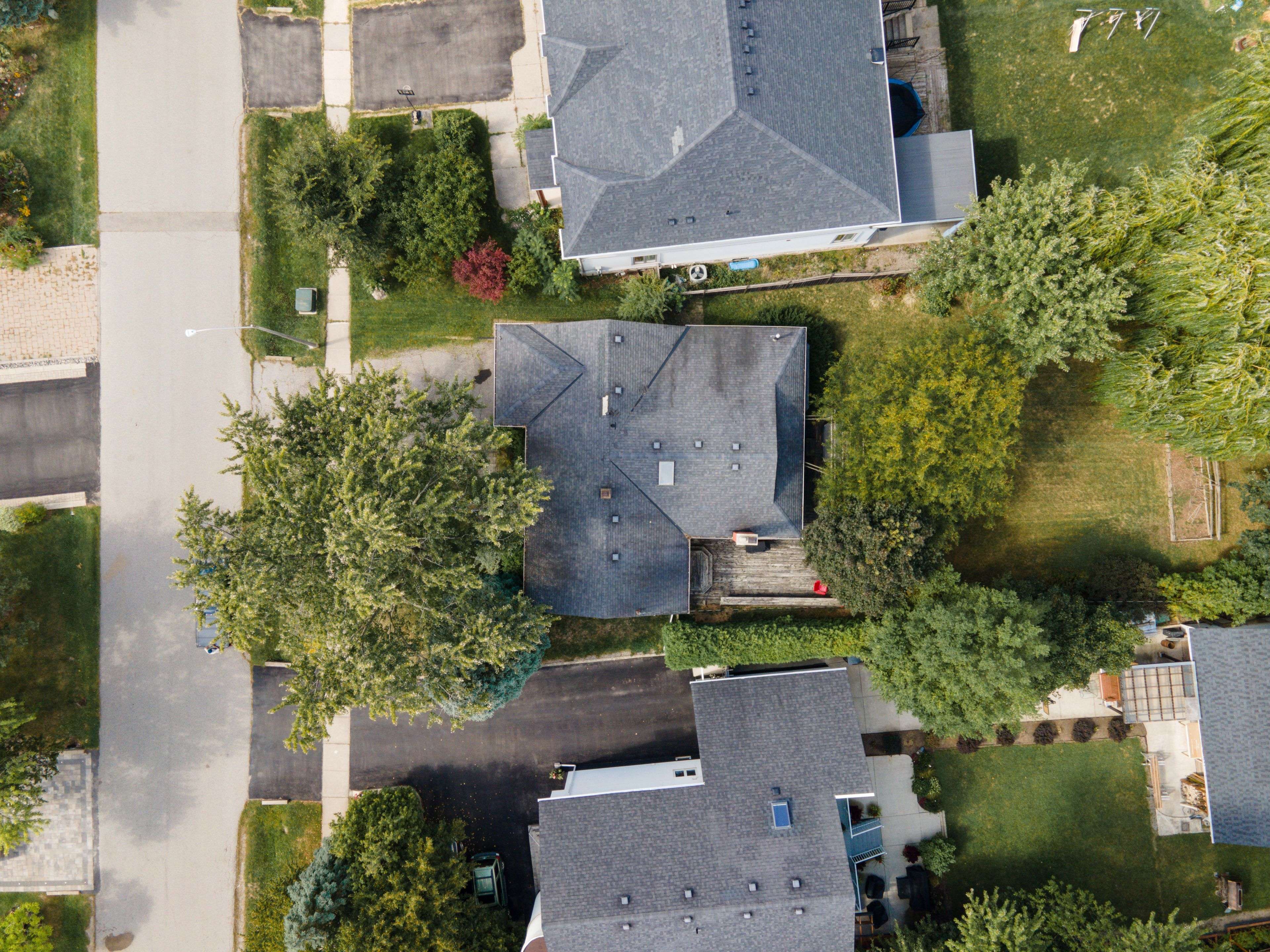 Oakville, ON L6H 1Z7,1073 Kent AVE E