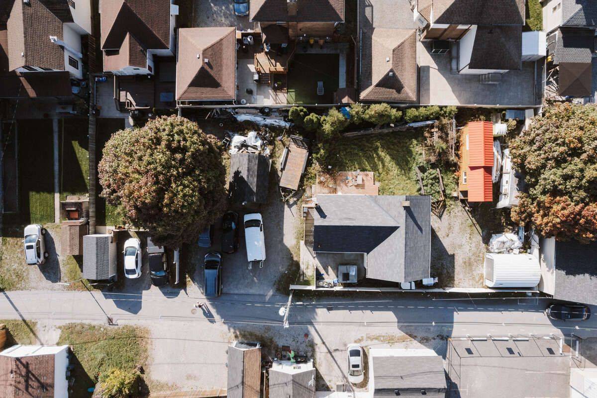 St. Catharines, ON L2T 1G4,14 Chestnut LN