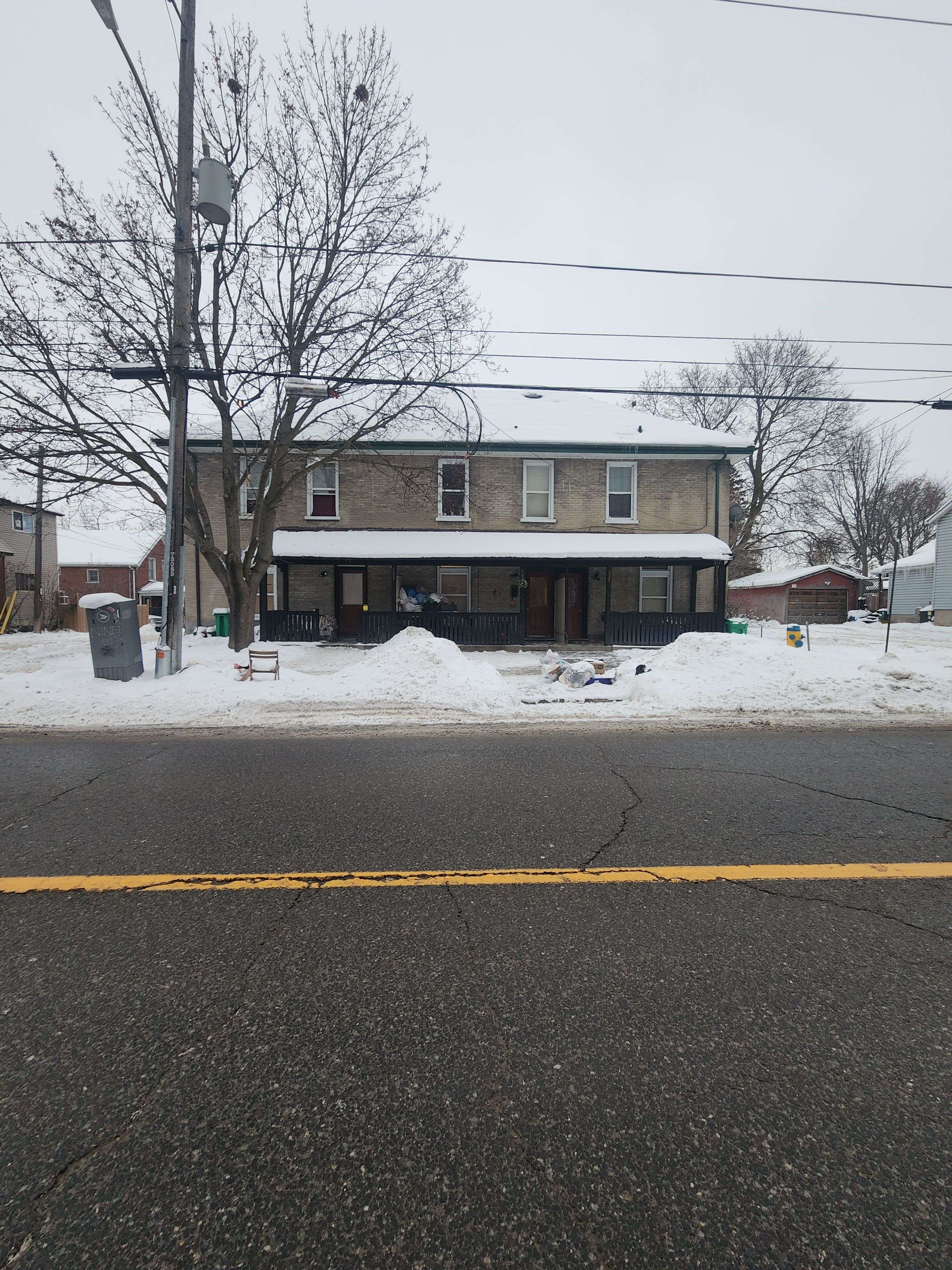 Peterborough, ON K9J 4N7,483-487 Albert ST