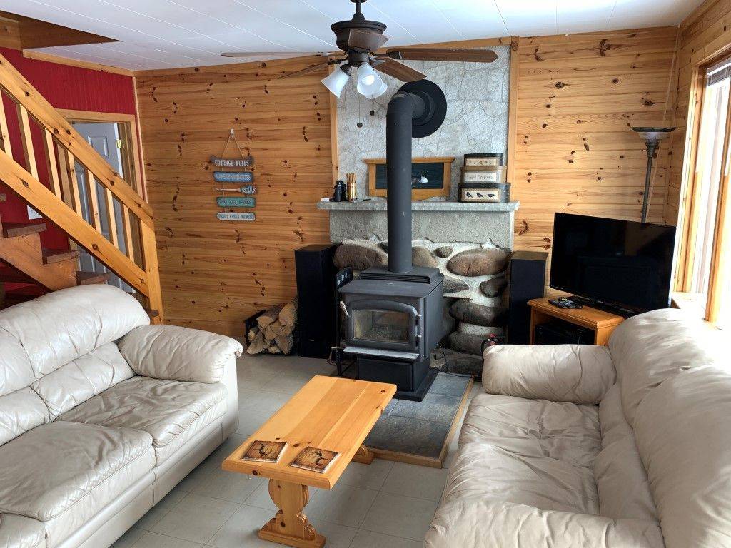 West Nipissing, ON P0H 1R0,151B Du Lac AVE