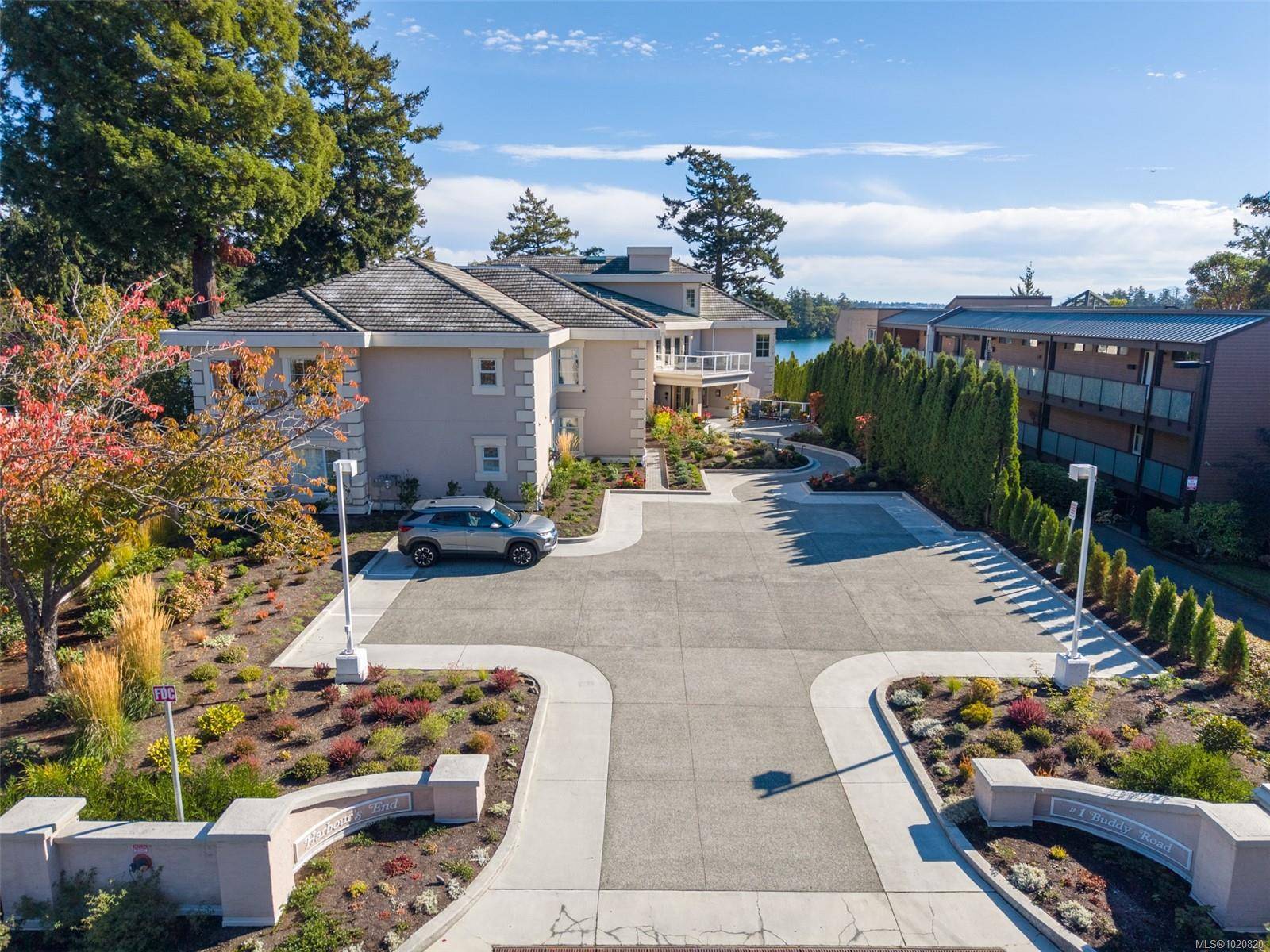 View Royal, BC V9B 1V6,1 Buddy Rd #306