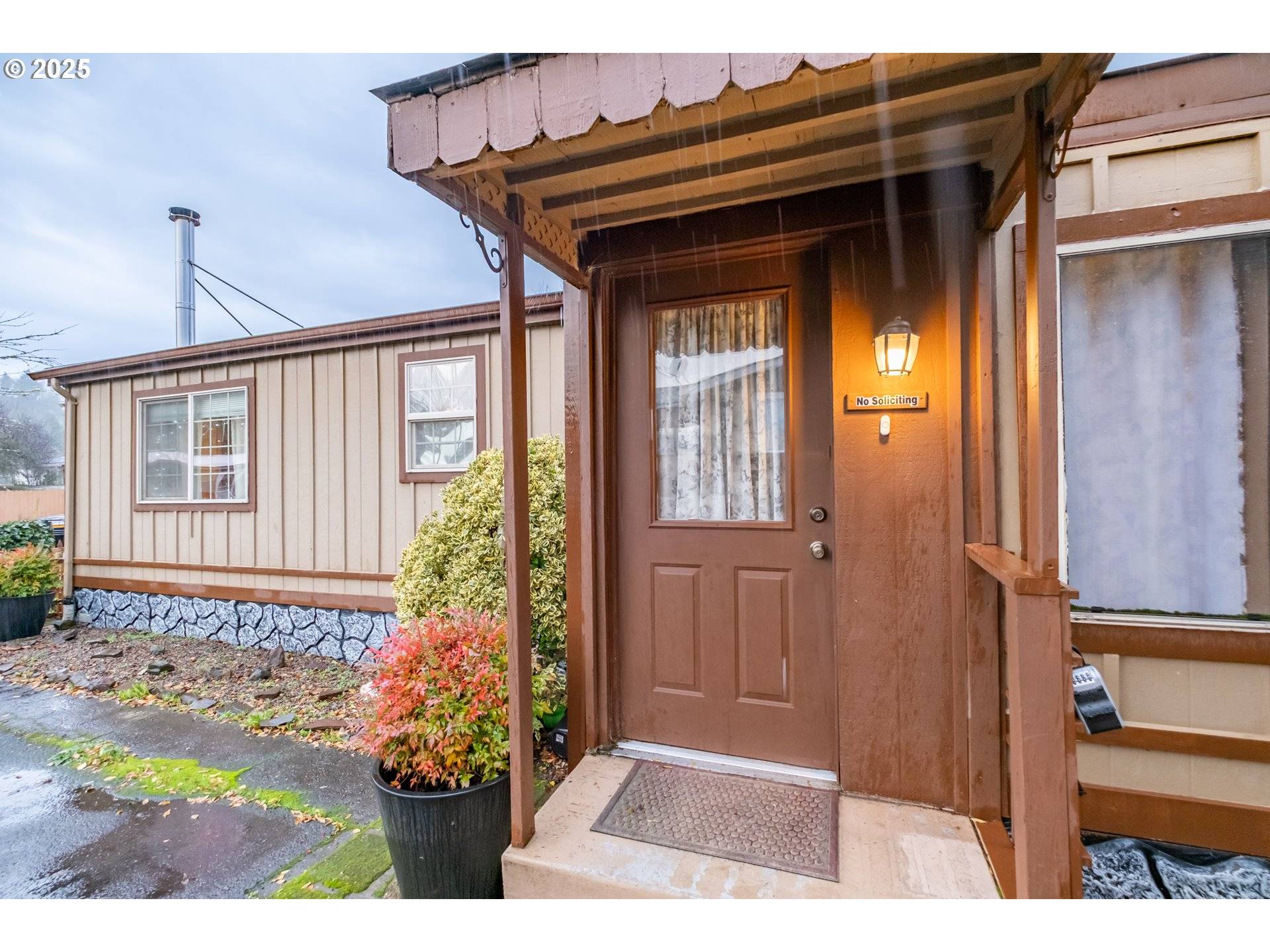 Sweet Home, OR 97386,3550 JUNIPER ST