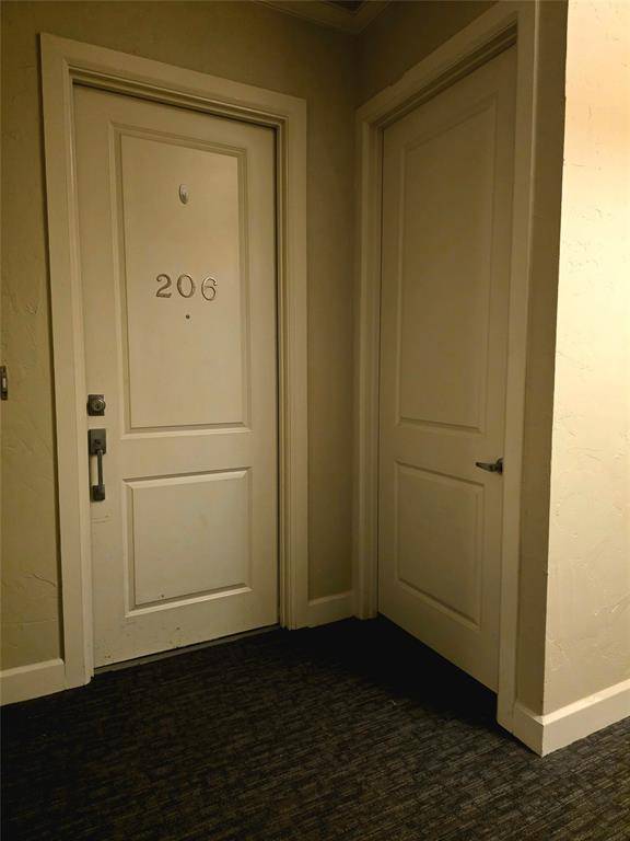 Fort Worth, TX 76109,2800 Sandage Avenue #206