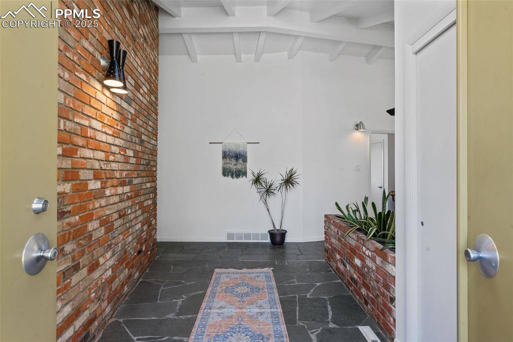 Colorado Springs, CO 80905,1003 Sun DR