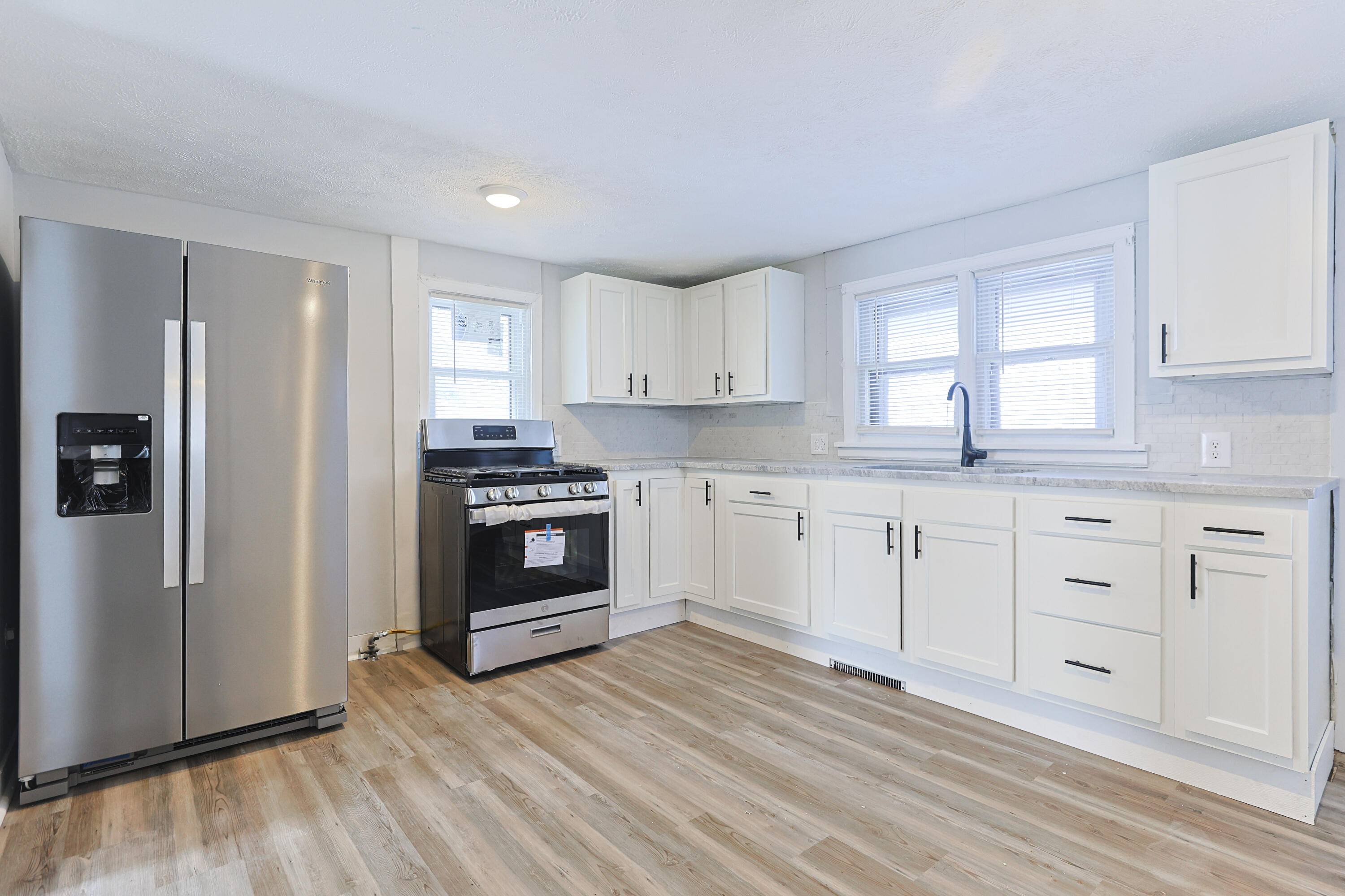 Niles, MI 49120,1017 Burns ST