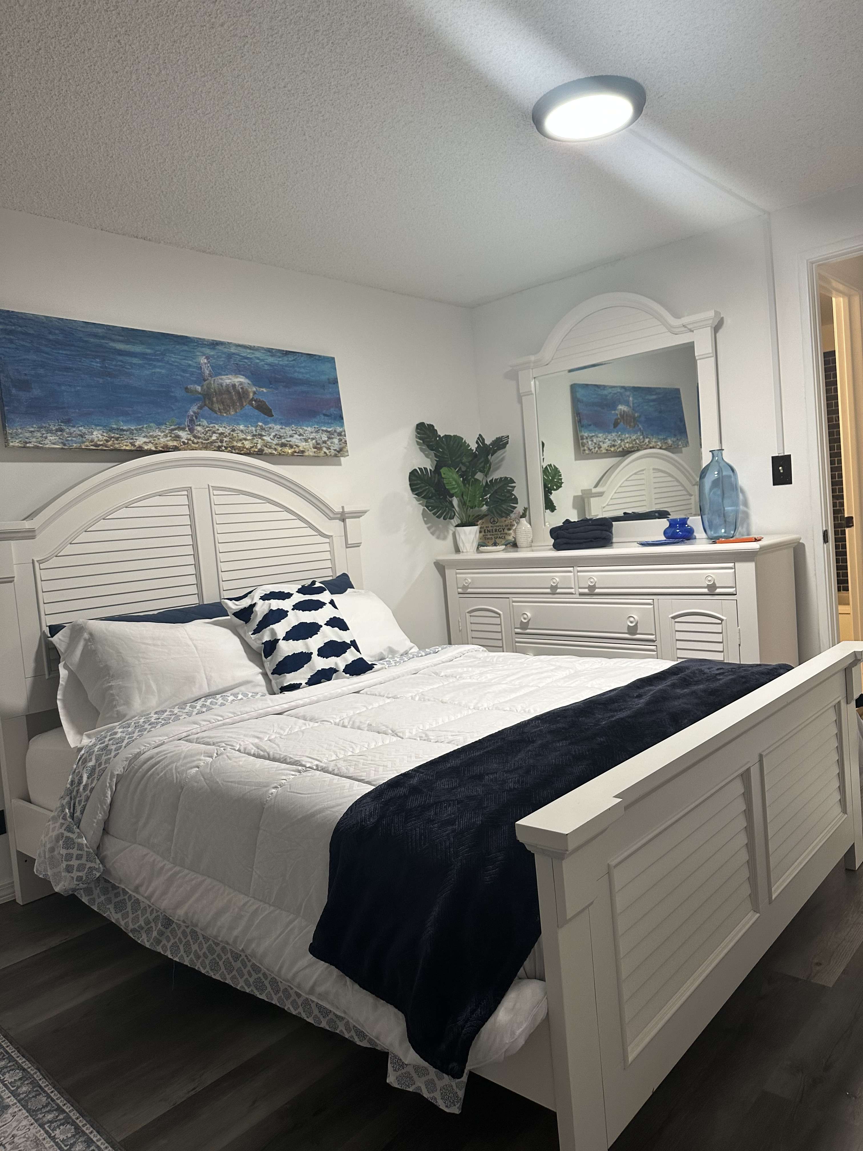 Honolulu, HI 96826,855 MAKAHIKI WAY #102