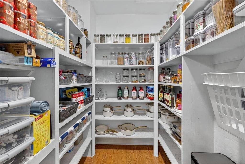 Plantation, FL 33317,5541 W Broward Blvd