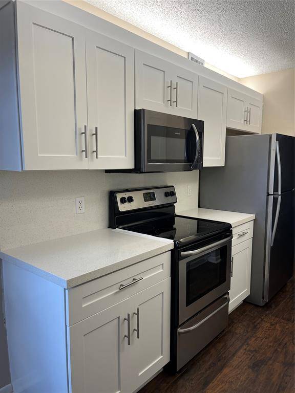 Hollywood, FL 33027,1300 SW 124th Ter #P211