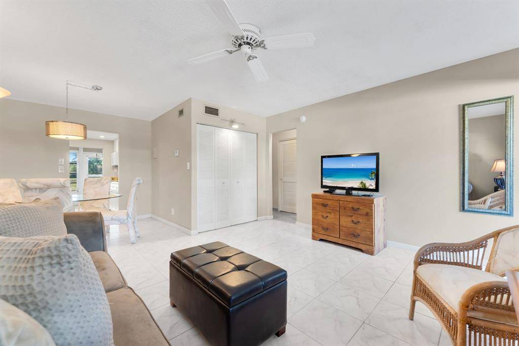 Margate, FL 33063,7390 NW 1st St #104