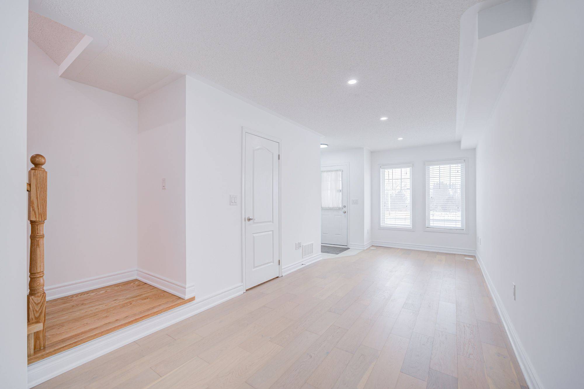 Markham, ON L6C 0N3,5259 Major Mackenzie DR E