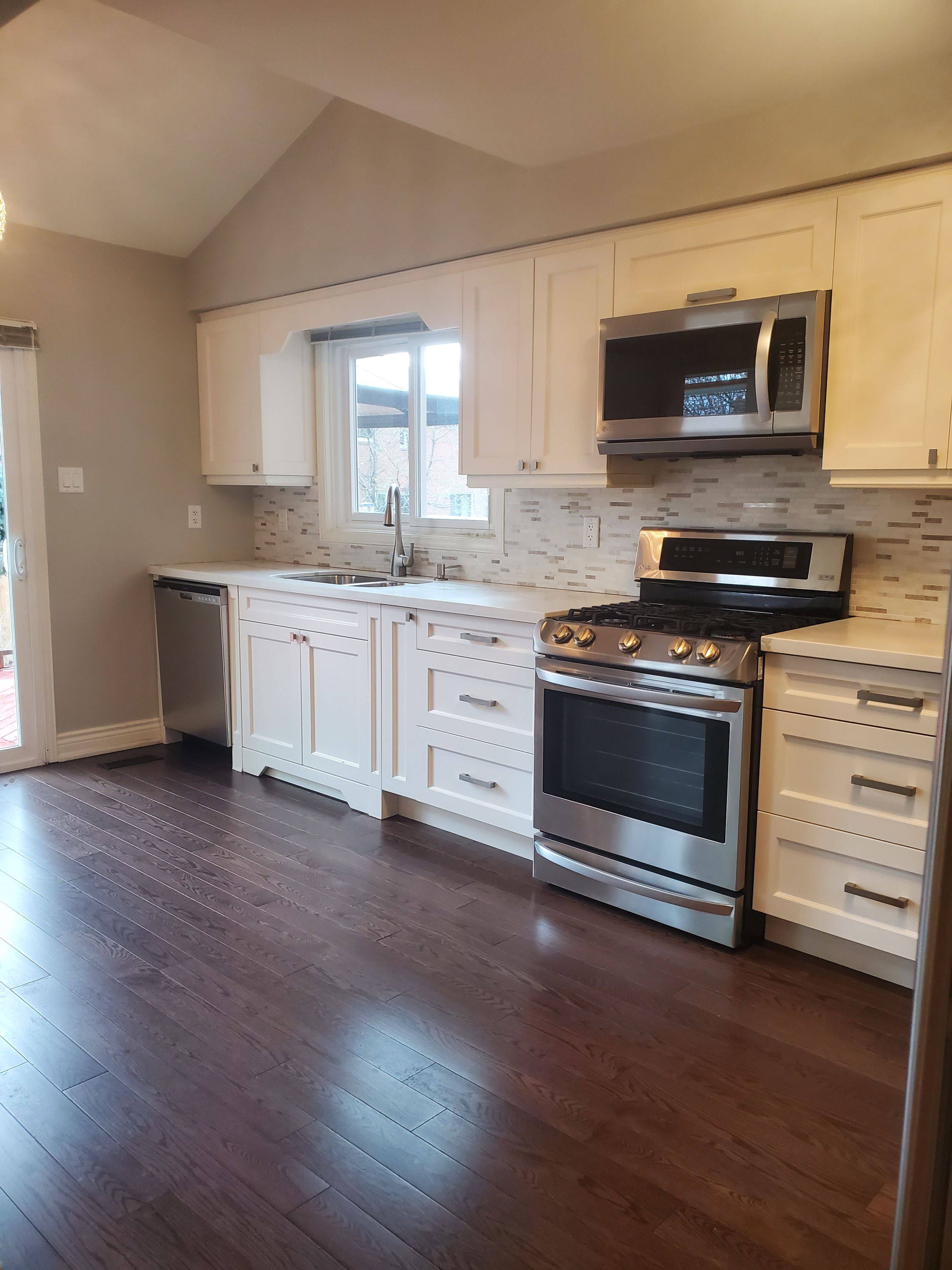 Richmond Hill, ON L4C 7S5,104 Houseman CRES