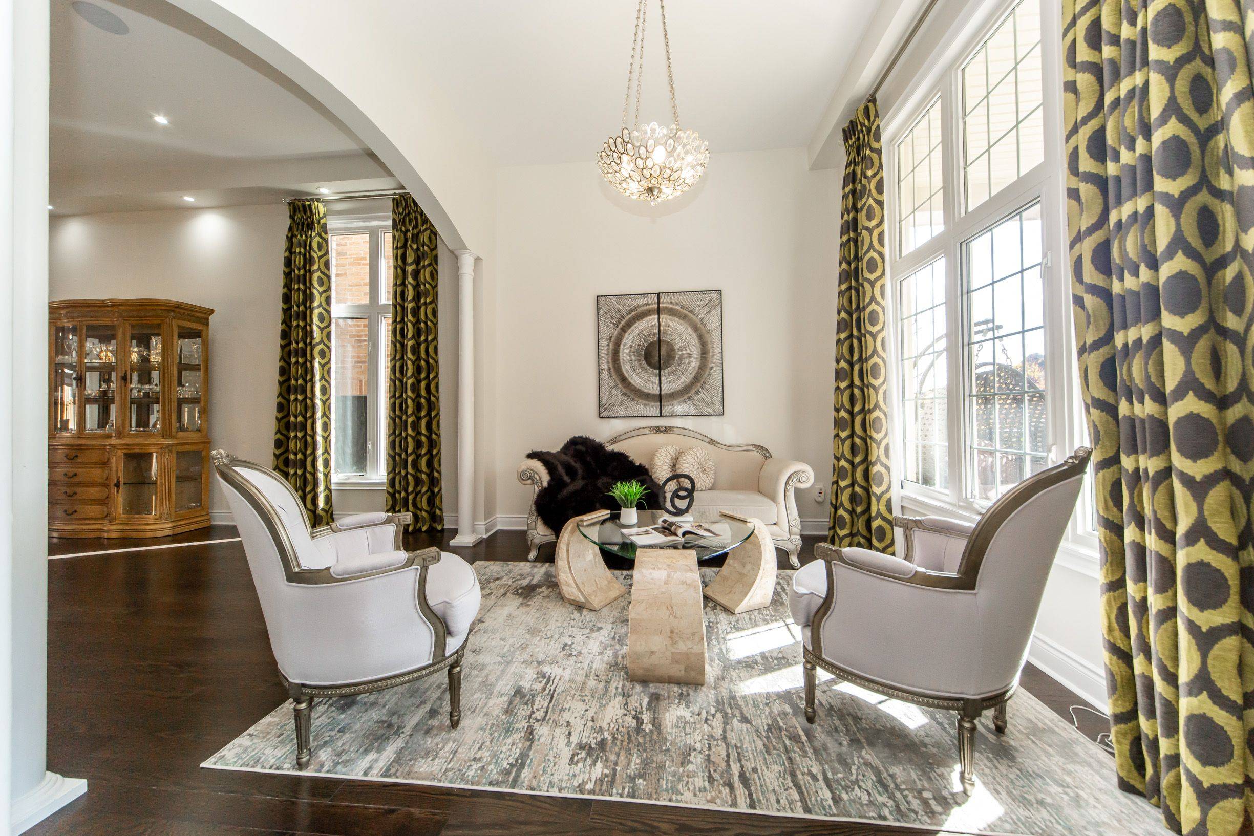 Brampton, ON L6X 0Z8,37 Royal West DR