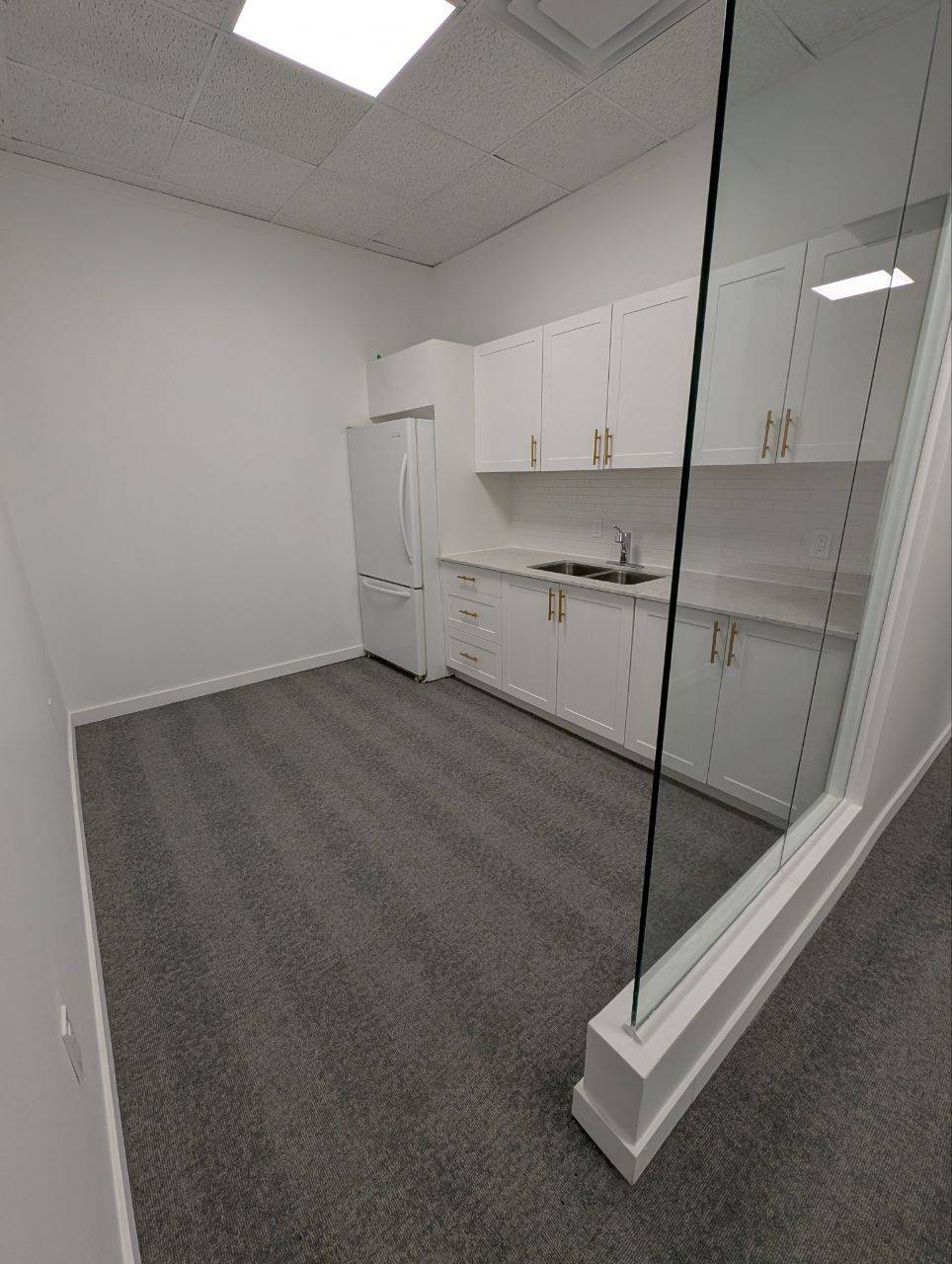 Peterborough, ON K9J 6X7,796 Technology DR