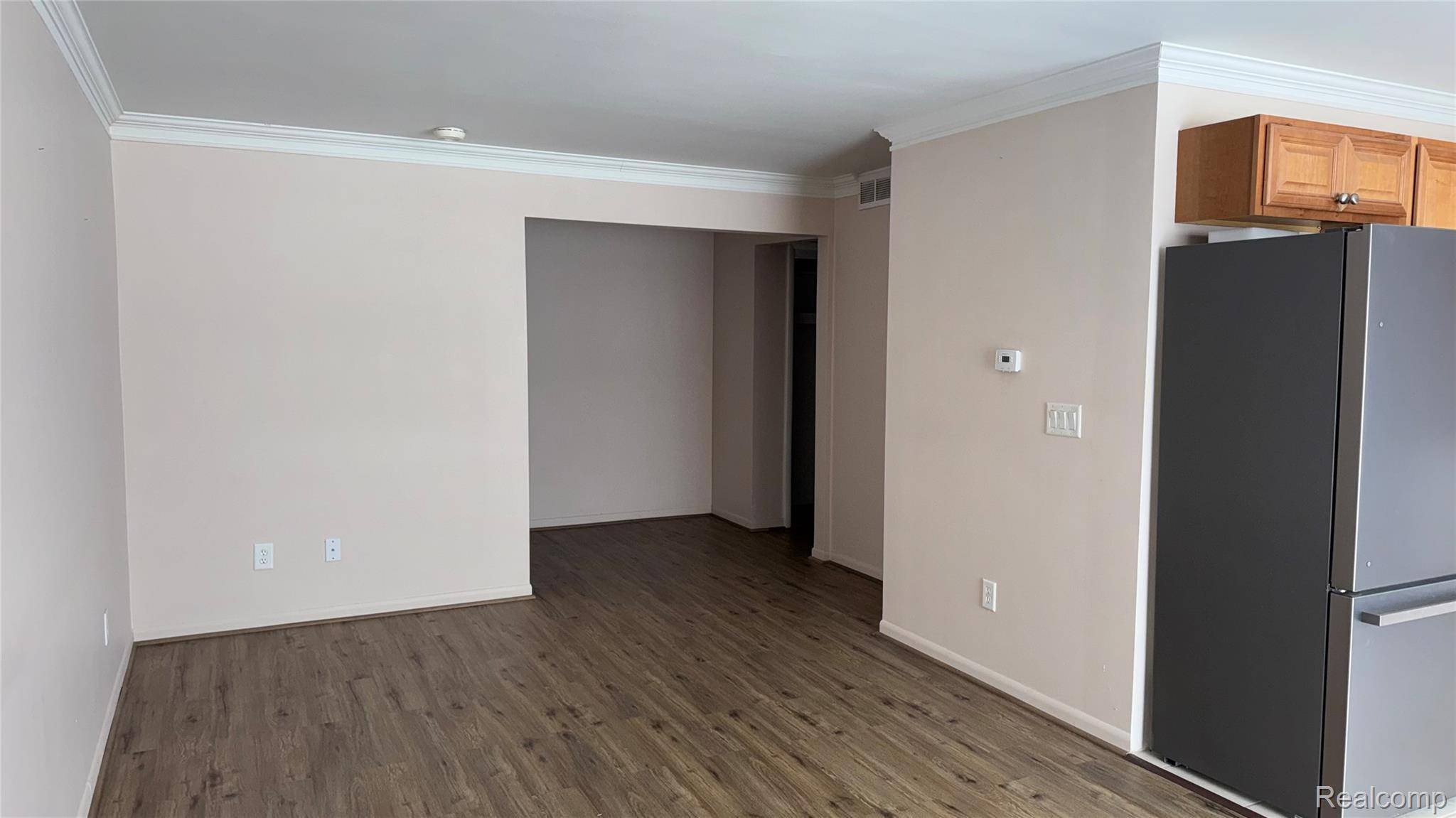 Bloomfield Hills, MI 48304,474 Fox Hills DR N