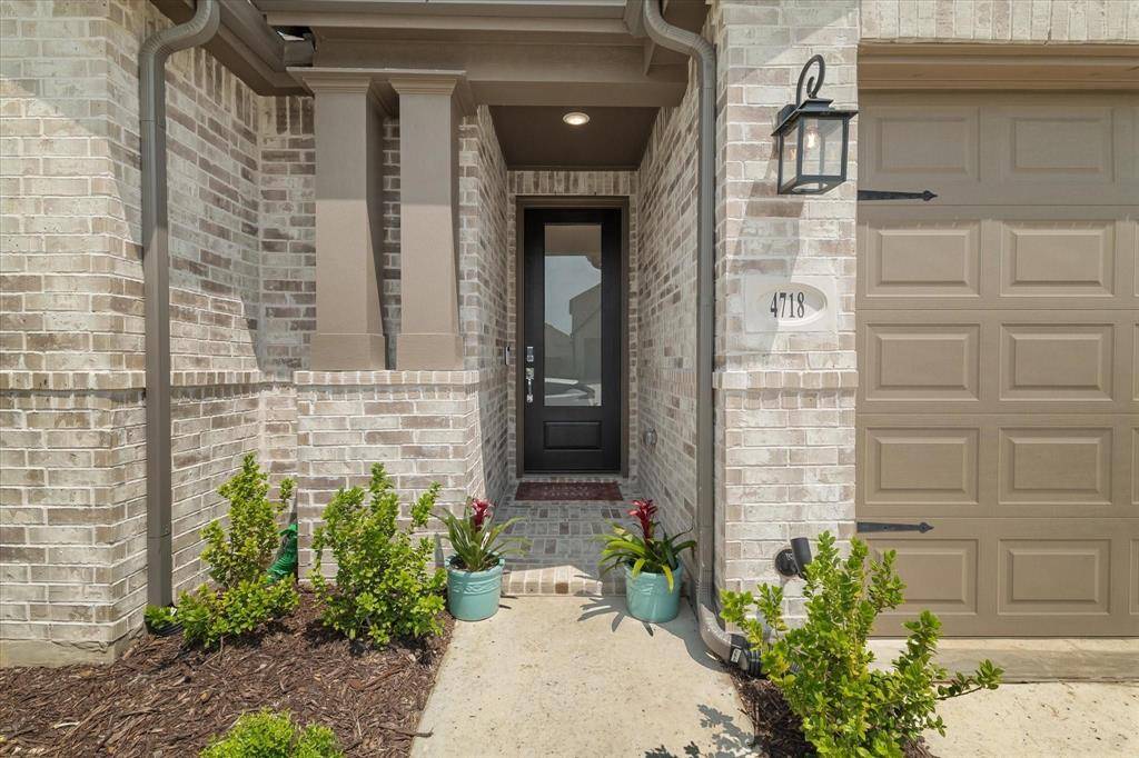 Aubrey, TX 76227,4718 Firewheel Court