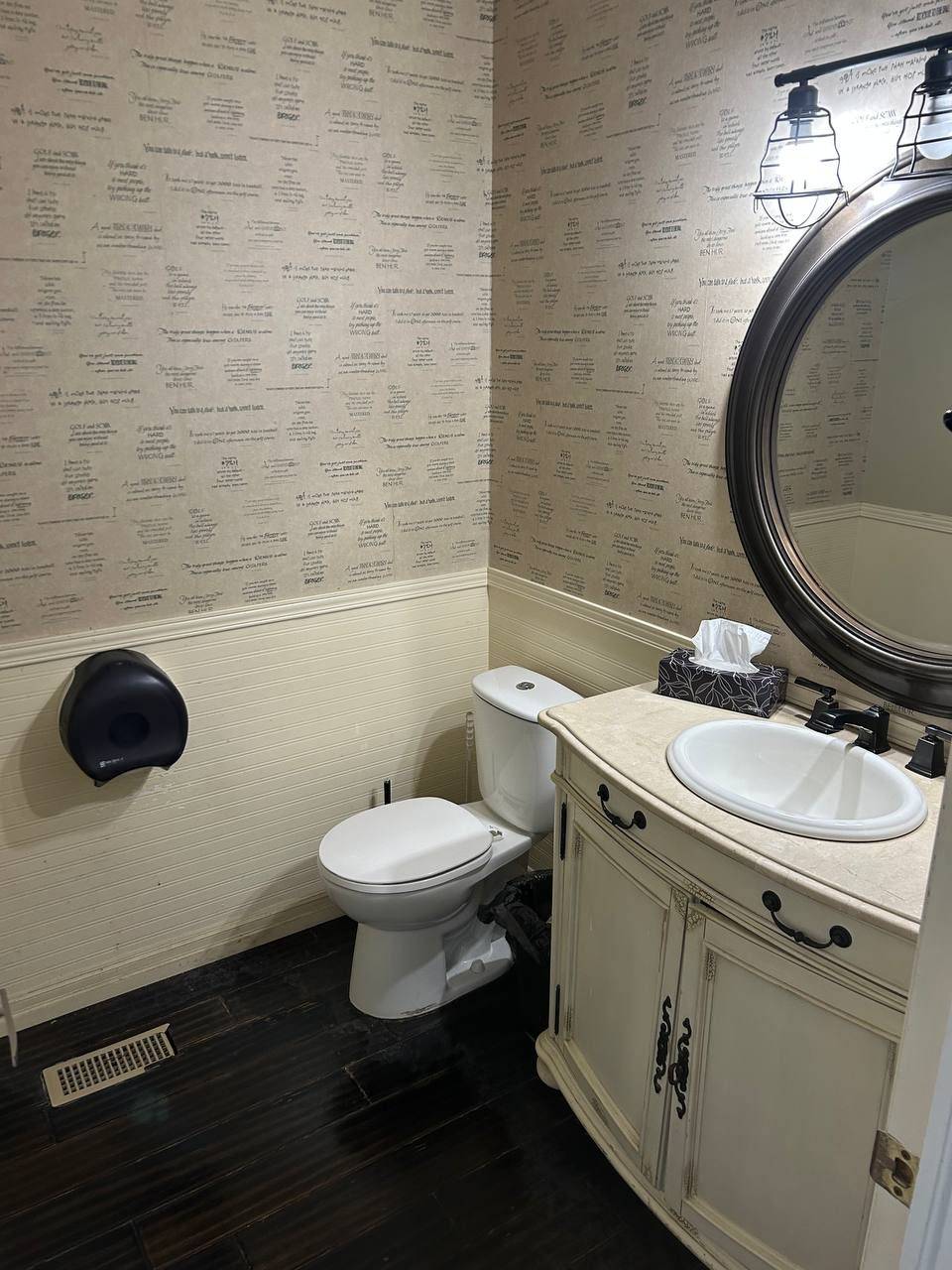 Georgina, ON L0E 1R0,26149 Park RD