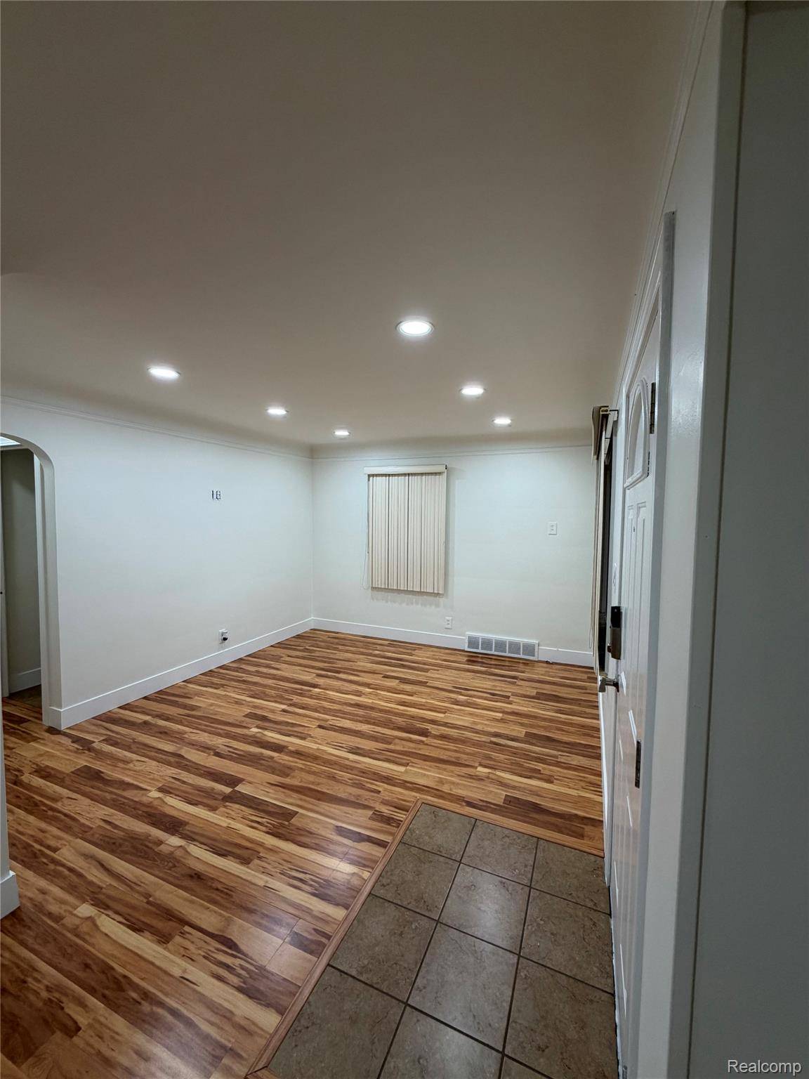 Dearborn, MI 48128,721 Drexel ST