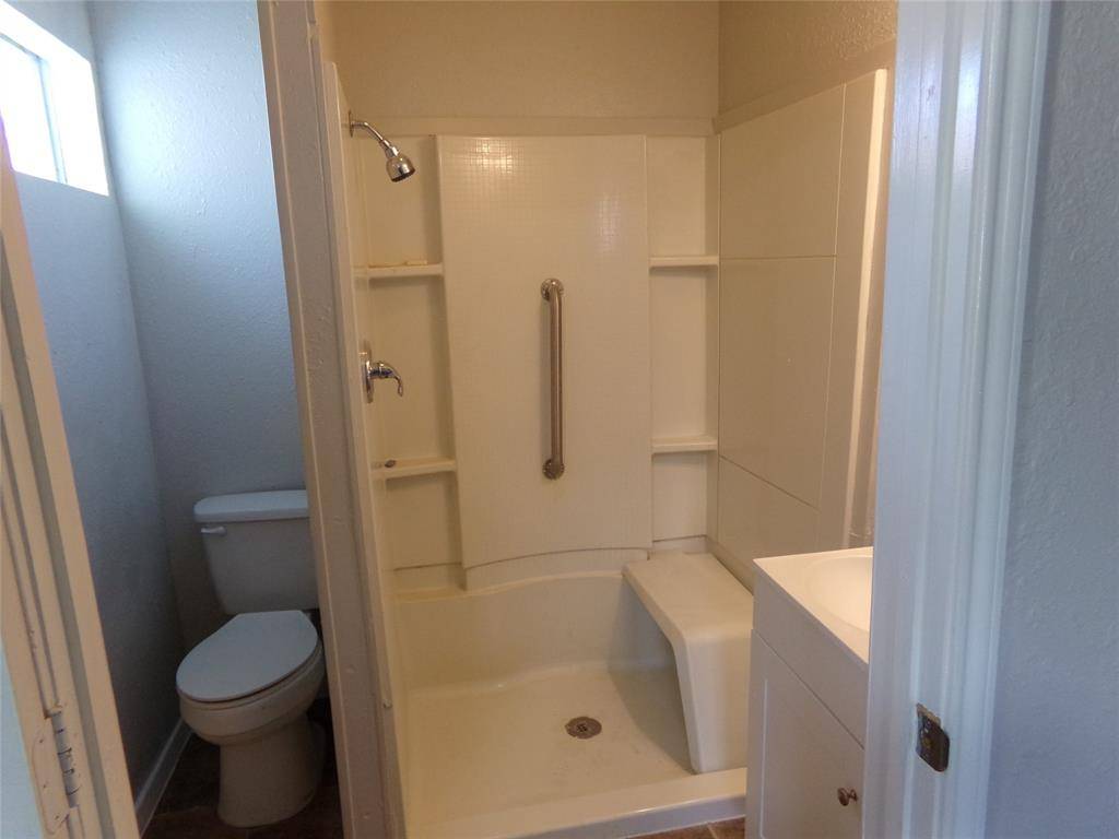 Dallas, TX 75216,2407 Volga Avenue