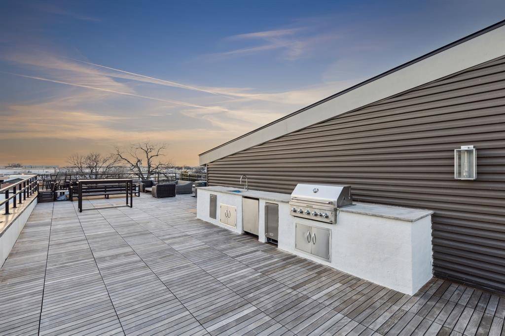 Dallas, TX 75207,4763 Algiers Street #100