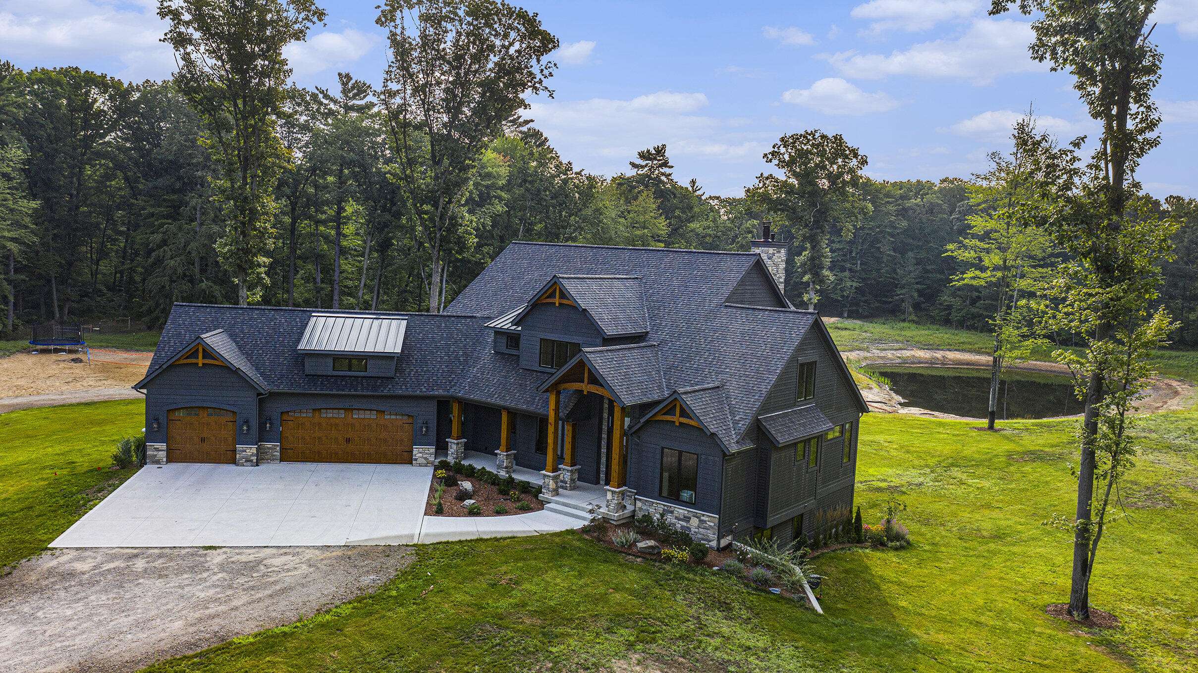 Zeeland, MI 49464,4574 34th ST