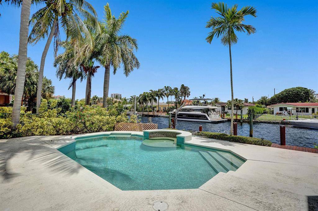 Pompano Beach, FL 33062,2484 SE 12TH ST