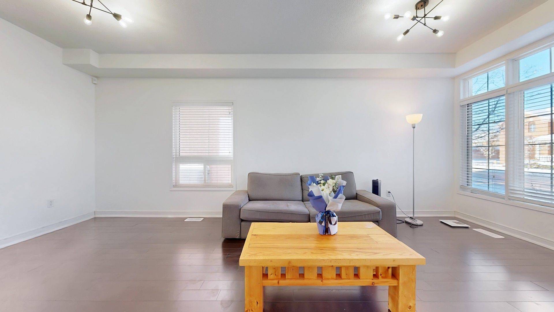 Markham, ON L6C 2L7,231 Bur Oak AVE