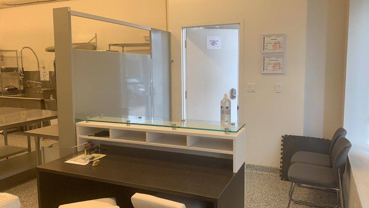 Richmond Hill, ON L4C 0V4,636 Edward AVE #9