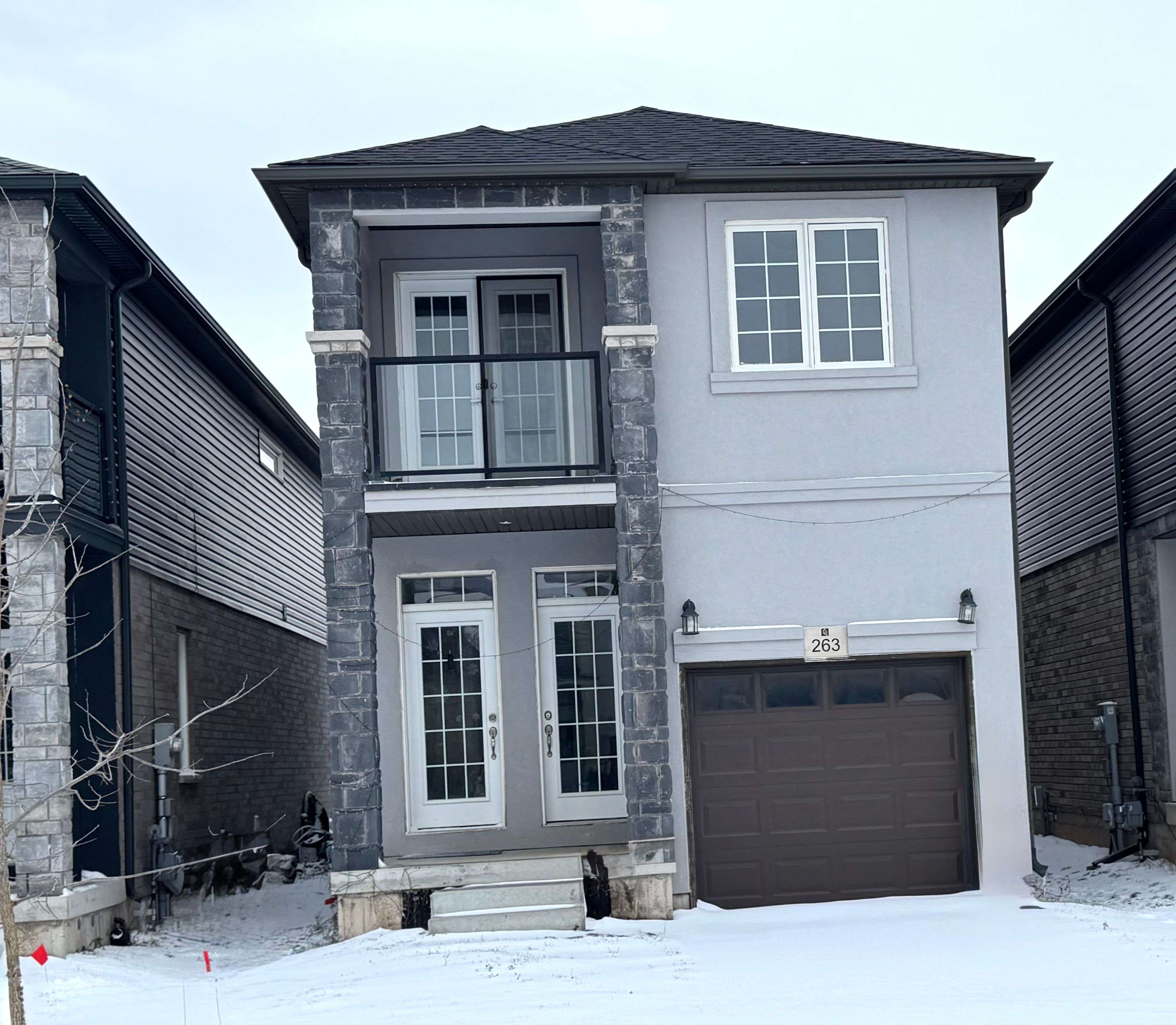 Welland, ON L3B 0H8,263 Louise ST