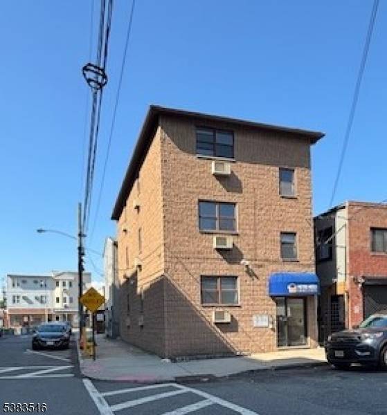 Harrison Town, NJ 07029,2 Jersey St