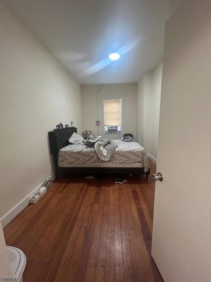 Belleville Twp., NJ 07109,23 Belmont Ave