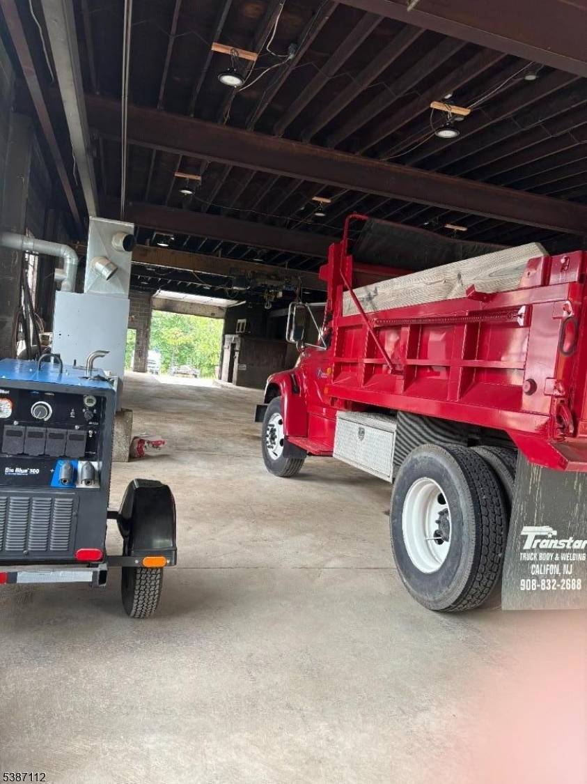 Flemington Boro, NJ 08822,18 Allen St