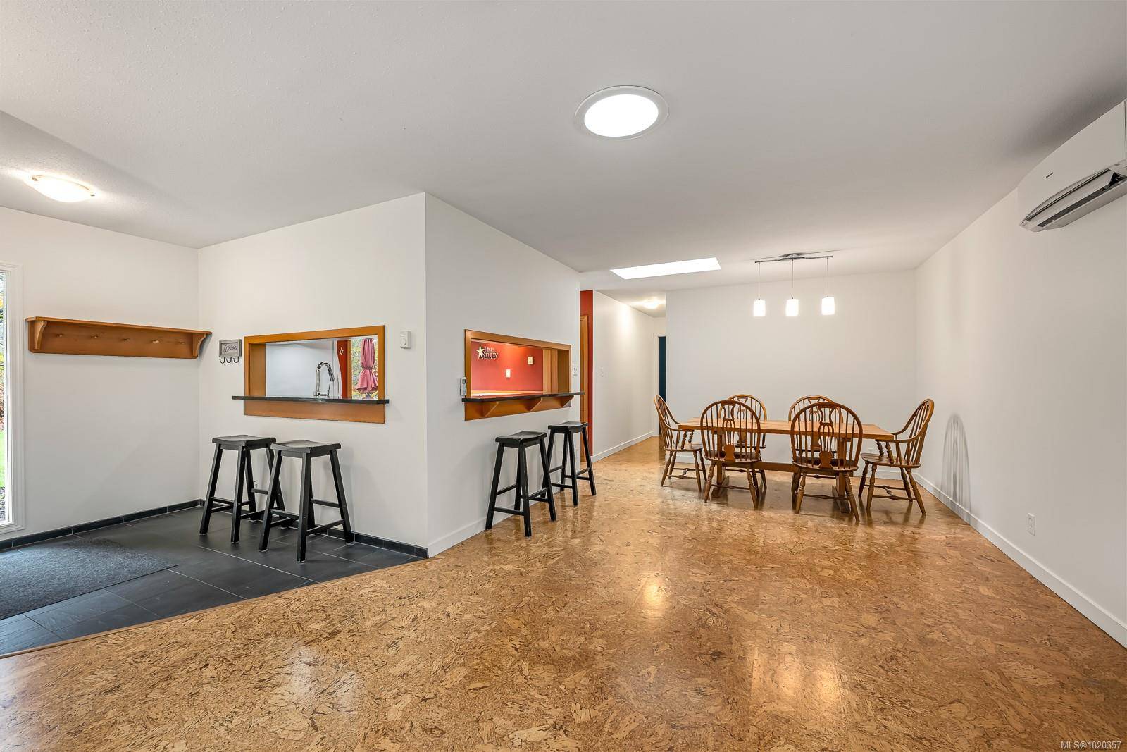 Courtenay, BC V9N 3L3,379 Willemar Ave #B