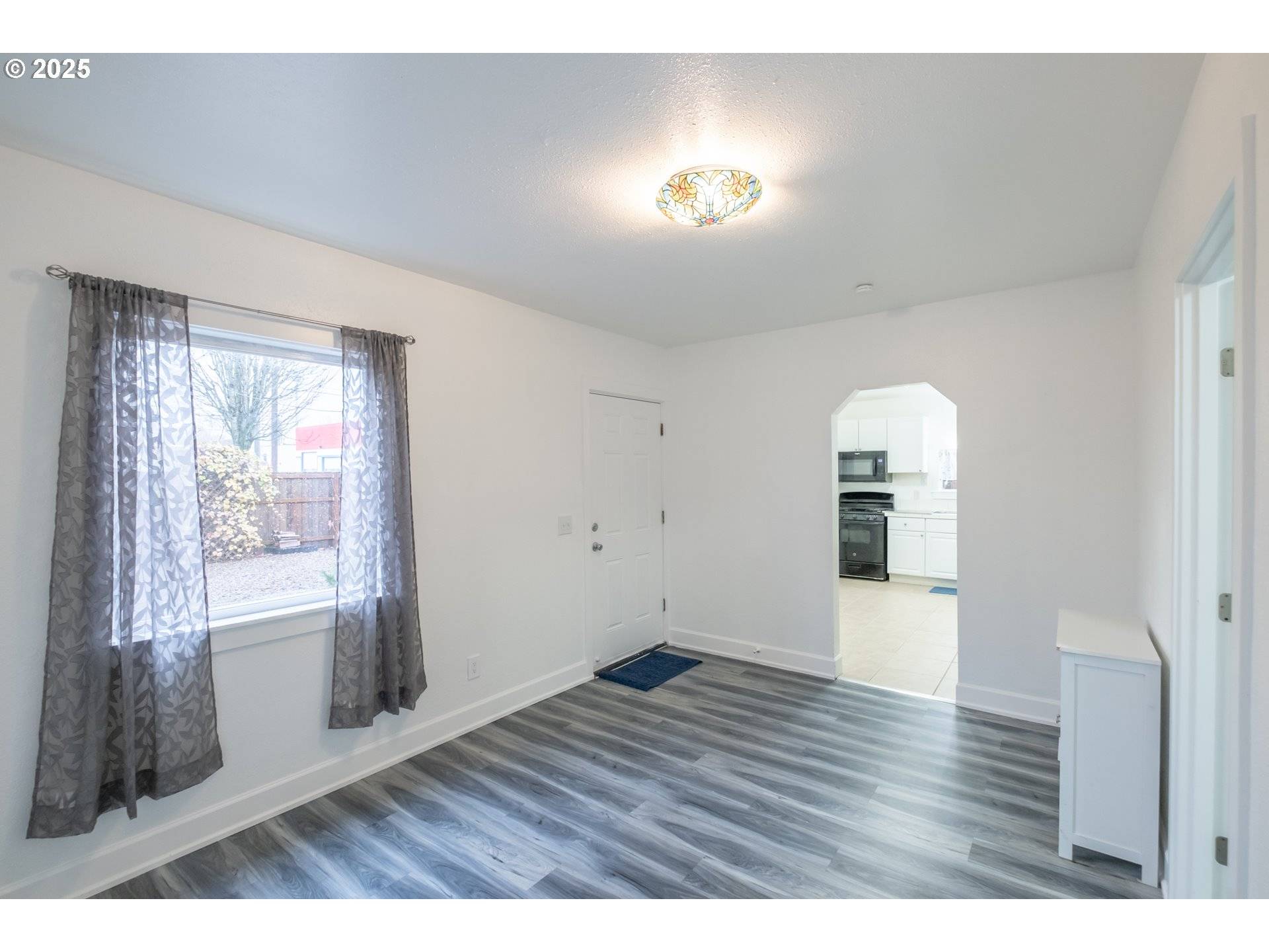 Salem, OR 97301,1810 LIBERTY ST NE