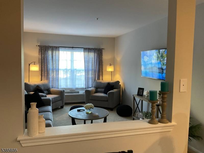 West Milford Twp., NJ 07480,5318 Richmond Rd #318