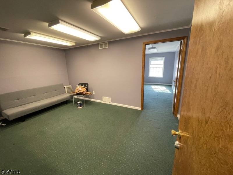 Califon Boro, NJ 07830,440 County Road 513