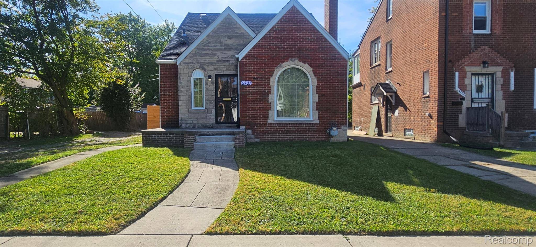 Detroit, MI 48224,5731 Courville ST