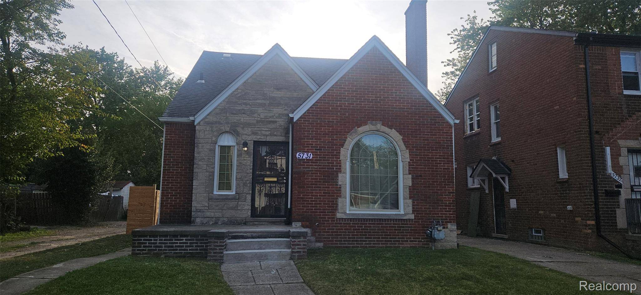 Detroit, MI 48224,5731 Courville ST