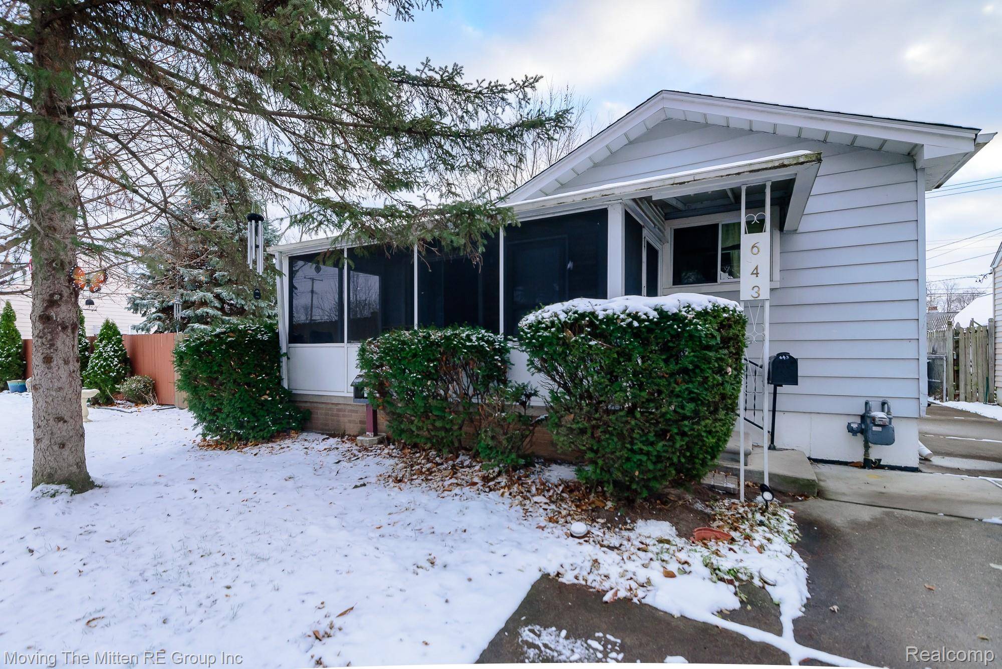 Lincoln Park, MI 48146,643 Garfield AVE