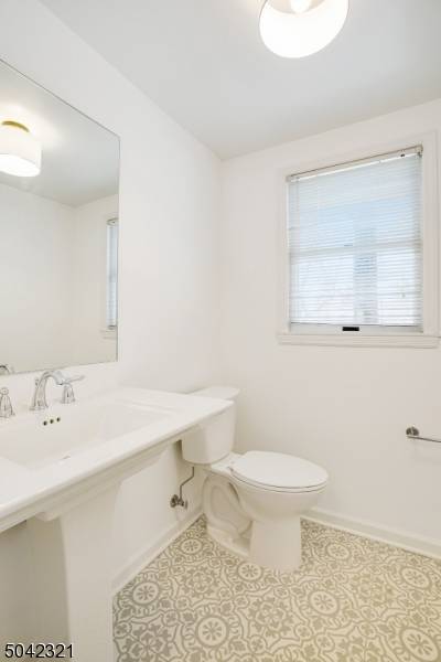 Chatham Twp., NJ 07928,178 Meyersville Rd