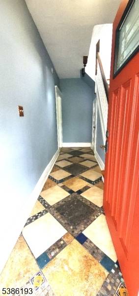 East Orange City, NJ 07018,99 Rhode Island Ave