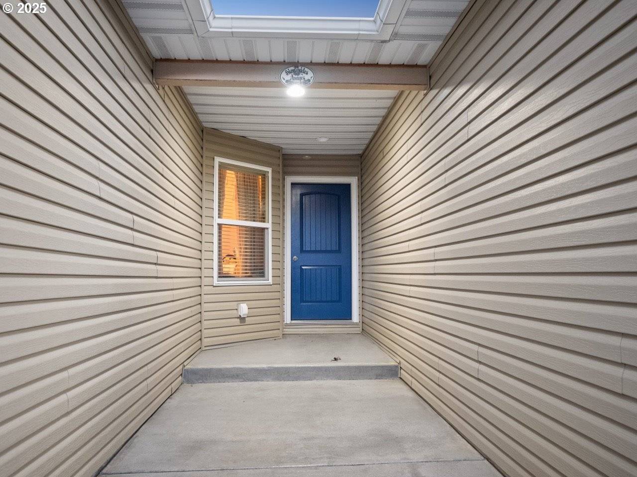 La Grande, OR 97850,1705 E GLACIER ST