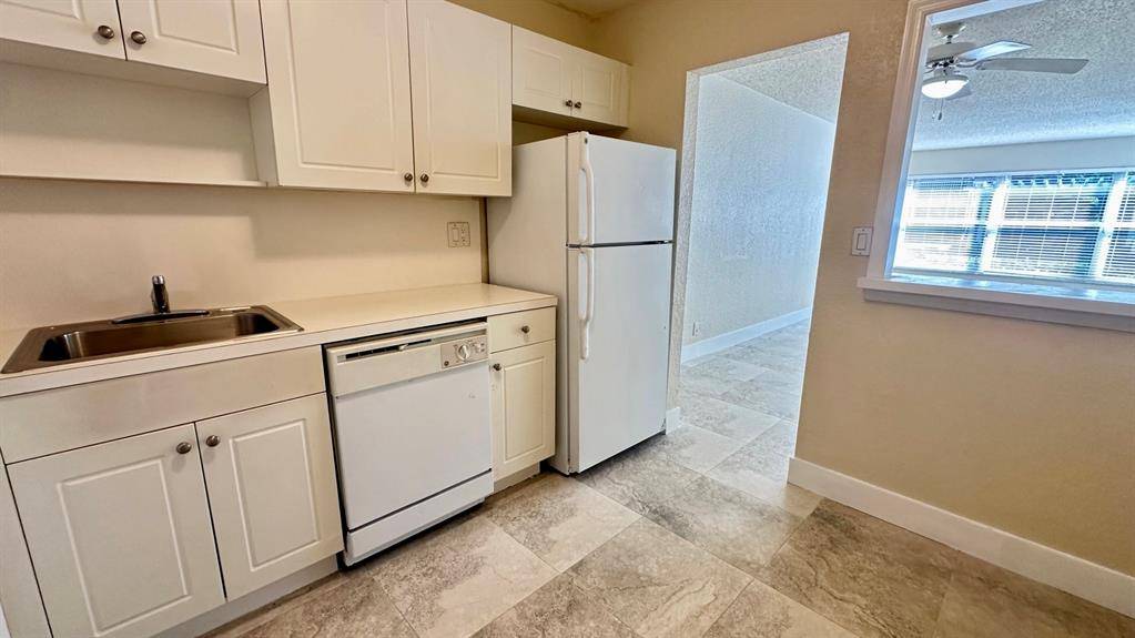 Deerfield Beach, FL 33441,760 SE 2nd Ave #G-103