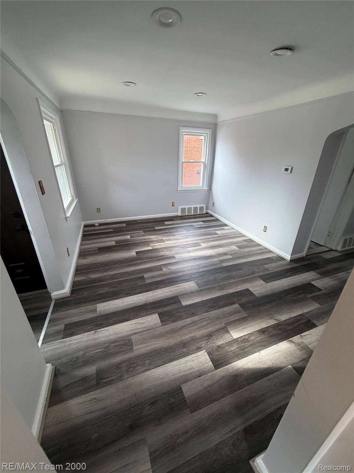 Dearborn, MI 48124,24130 Ross ST