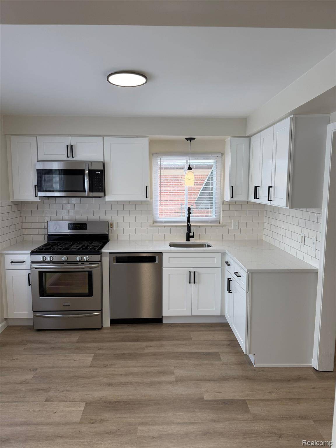 Taylor, MI 48180,20945 Millard ST