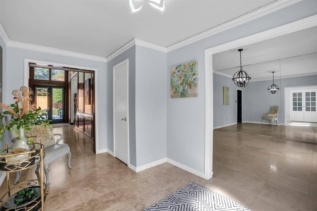 Carrollton, TX 75007,1002 Nottingham Drive